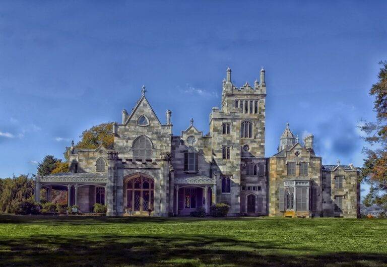 How to Design a Home Movie Theater: Creating an Entertainment Oasis